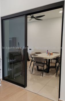 Slim Edge Sliding Door