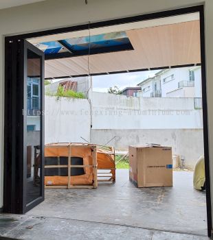 Performance Folding Door