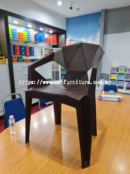 New Arrival Cafe Dining Chair With Arms | Strong Durable Modern Cafe Plastic Chair | Cafe Furniture Penang | Cafe Furniture Supplier | Penang | Kl | Ipoh Perak | Johor Bahru | Klang | Puchong | Lunas Kulim Kedah