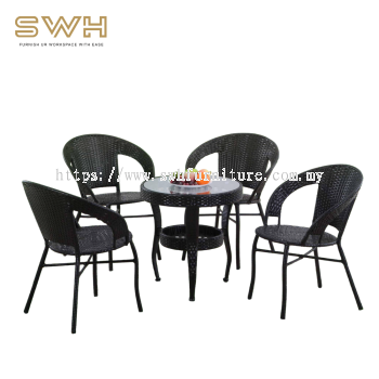 Plastic Rattan Outdoor Table and Chair (1 + 4) | Outdoor Furniture