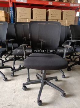 Gudang Kerusi Pejabat Beroda Berkualiti Dan Murah | Office Chair Mesh Medium Back | Office Chair Penang | Office Furniture | KL | Cheras | Klang | Ipoh | Perak | Penang | Bertam 