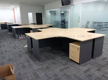 4 Person Office Workstation Cluster Desk with Mobile Pedestal Drawers | Commercial Office Furniture Malaysia | L Shape Office Table Workstation | Penang, Sungai Petani, Kulim, Lunas, Bayan Lepas, Prai