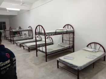 Heavy Duty Splitable Double Decker Metal Bed with Plywood Base | JTK Standard Worker Hostel Bed + Single Mattress | Foreign Worker Hostel Bed Malaysia