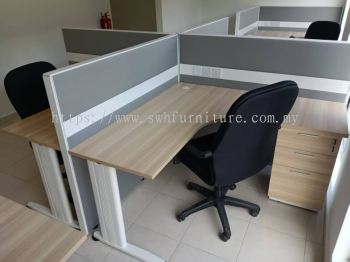 4 Person Office Workstation Cubicle | Modular Office Partition Workstation | Office Cubicle Desk Malaysia | Office Furniture Supplier Penang KL