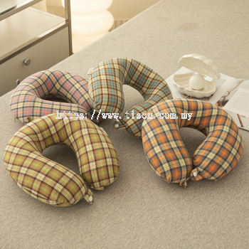 U Shape Travel Neck Pillow  03