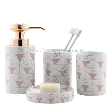 Simple Bathroom Accessories Set  01