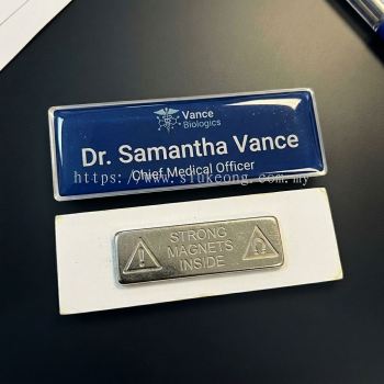4 Color Metal Nametag with Magnet