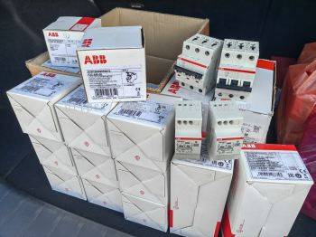 ABB AUTO RESET 30 SEC CW TRANSFORMER, ELCB 4 POLE 63A 300MA, MCB 3 POLE 63A 10KA & MCB 1 POLE 6A 6KA