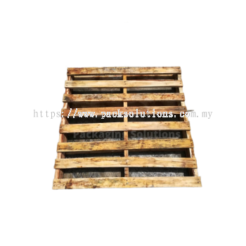 Used Wooden Pallet 43�� x 43"