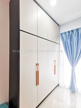 Swing door Wardrobe