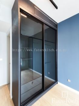 Sliding Door Wardrobe