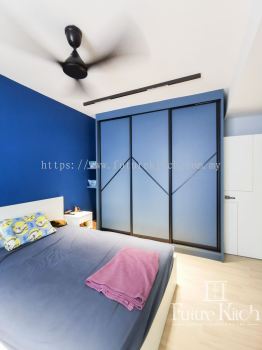 Sliding Door Wardrobe