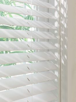 Roller Blinds Plain White