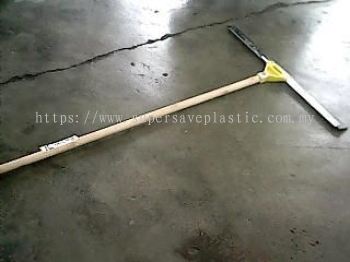 60CM FLOOR SCRAP+4FT WOOD HANDLE