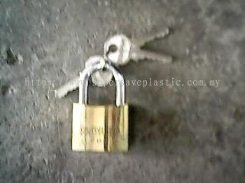264 40MM BRASS P.LOCK SOLID