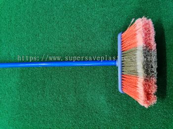 468 CWB NYLON BROOM+4FT WOODHANDLE