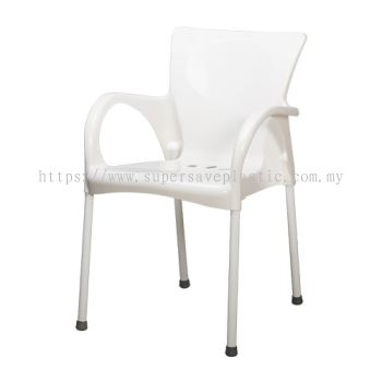 FCA9947 ARM CHAIR