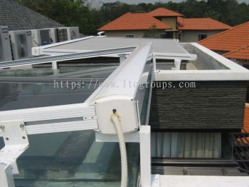 GIOTTO ROOF AWNING