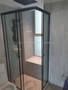 Lavatory Shower Screen with Black Frame