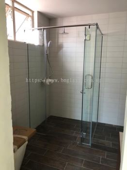 L-Shape Lavatory Shower Screen