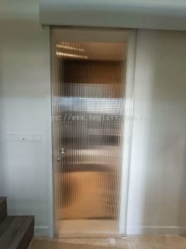 Kitchen Frameless Sliding Door with Reeded Glass
