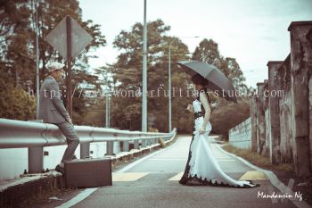 Outdoor Pre-Wedding