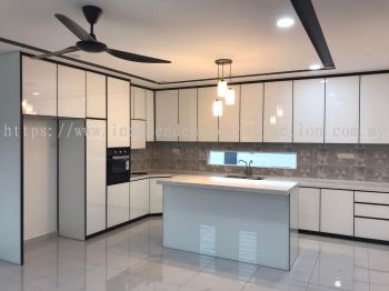 White Theme Kitchen Area