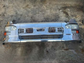 UD Quon Bumper with Head Lamp