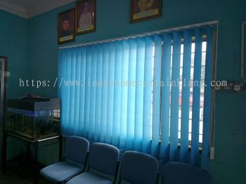 Office Blind Installation at Sekolah Pejabat