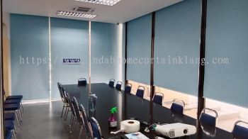 Installation Roller Blind at Top Glove Meeting Room 