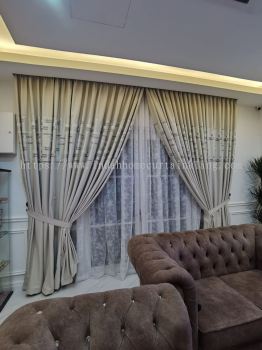 Installation Curtain with Railing in Kemuning Utama ^^