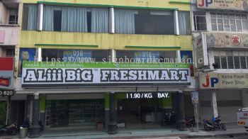 FRESHMART OUTDOOR NORMAL LIGHTBOX SIGNAGE SIGNBOARD AT PEKAN PAHANG MALAYSIA