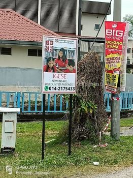 IGCSE OUTDOOR SINGLE SIDE ACP STAND SIGNAGE SIGNBOARD AT BANDAR INDERA MAHKOTA KUANTAN PAHANG MALAYSIA