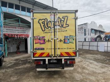 ADABI KUANTAN ADABI KEMAMAN TRUCK LORRY STICKER PRINTING & INSTALL SERVICE AT INDERA MAHKOTA KUANTAN PAHANG MALAYSIA