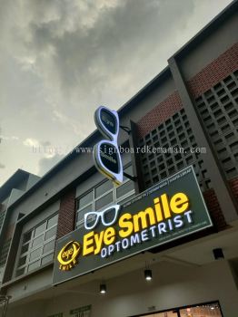 EYE SMILE OPTOMETRIST CUSTOM SHAPE 3D LED BOX UP DOUBLE SIDE LIGHTBOX AT PENANG MALAYSIA