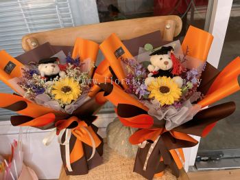 Orange Theme Graduation Bouquet