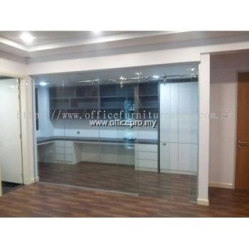12MM Tempered Clear Glass Sliding Door C/W Stainless Steel Truck Klang