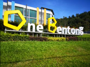 One Bentong Road, Aluminium Box UP WITH 3D LED FRONTLIT LETTERING