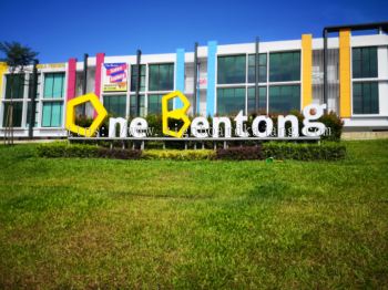 One Bentong Road, Aluminium Box UP WITH 3D LED FRONTLIT LETTERING