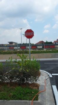 JKR Direction Stand Signage AT BUKIT BINTANG, MALURI, KAMPUNG BARU.