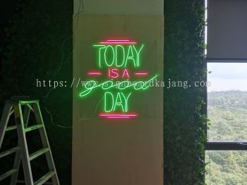 CUSTOM NEON SIGN | COMMERCIAL NEON SIGN AT GOMBAK | BATU 20 | BATU ARANG | GOMBAK SETIA | KEPONG | BANDAR KUANG | PEKAN KUANG