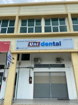 U.N.I Dental Kuantan  - 3D Box Up Signboard -Frontlit 