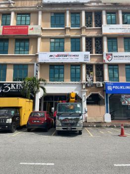 Moventur Kajang - GI Signage 