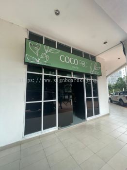 Coco Pod Cafe - Lightbox