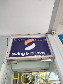 Swing & Pillows ibilik - Glass Panel Sticker