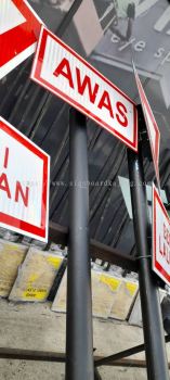 ROAD SIGNBOARD WITH 3M HIP STICKER WRAPPING AT SERI KEMBANGAN, BALAKONG, SERDANG, KELANA JAYA