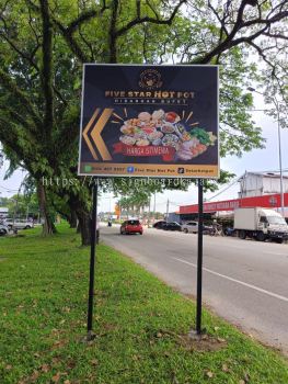 Direction Road Signage at Bandar Puteri Puchong, USJ, Taman Subang Mewah.