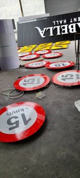 JKR Road Signage | Road Side Signage | Direction Signage Installation at Shah Alam, Cyberjaya, Putrajaya, Dengkil, Sepang, Puchong, Bukit Jalil, Sri Petaling Jaya.