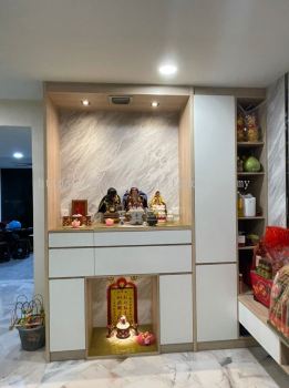 Chinese Altar