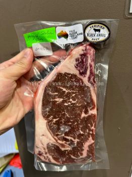 AUSTRALIA BLACK ANGUS SIRLOIN 320G